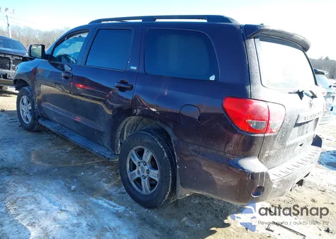 2014 Toyota Sequoia Sr5 5.7L V8 z USA, uszkodzony, nr VIN 5TDBY5G12ES096277